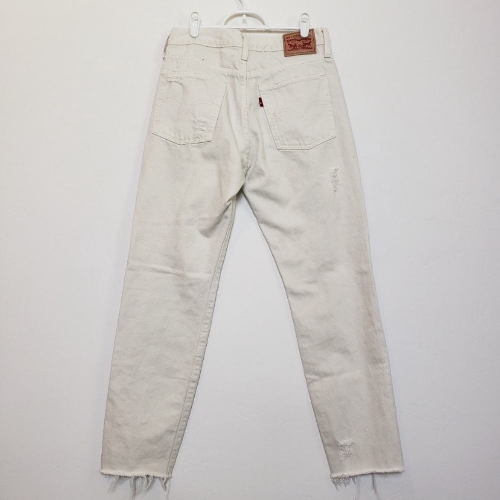 Levi’s High Waisted Jeans